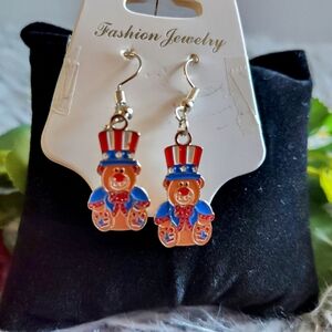 Red white & Blue Uncle Sam Patriotic Bear Hypoallergenic Dangle Hoop ear…